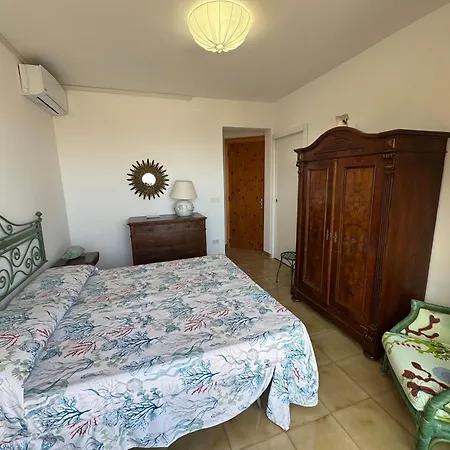 Clelia 圣凯撒利亚温泉